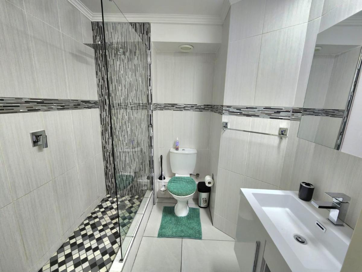 519 On Breeze Aparthotel สตรานด์ ภายนอก รูปภาพ